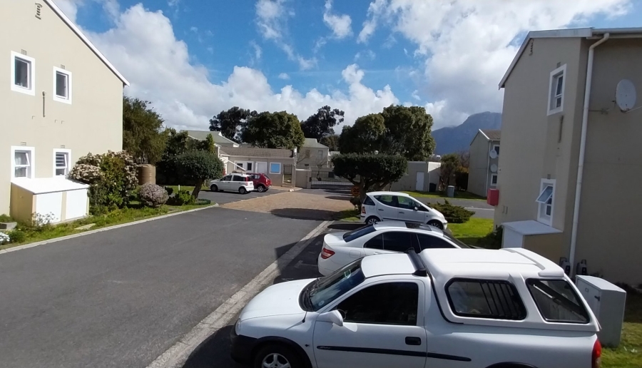 1 Bedroom Property for Sale in Kenilworth Western Cape